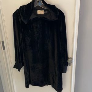 ALICE & OLIVIA by Stacey Bendet black velvet hooded shift dress size S